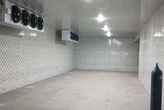 冷庫拆裝現(xiàn)場 冷庫拆裝現(xiàn)場